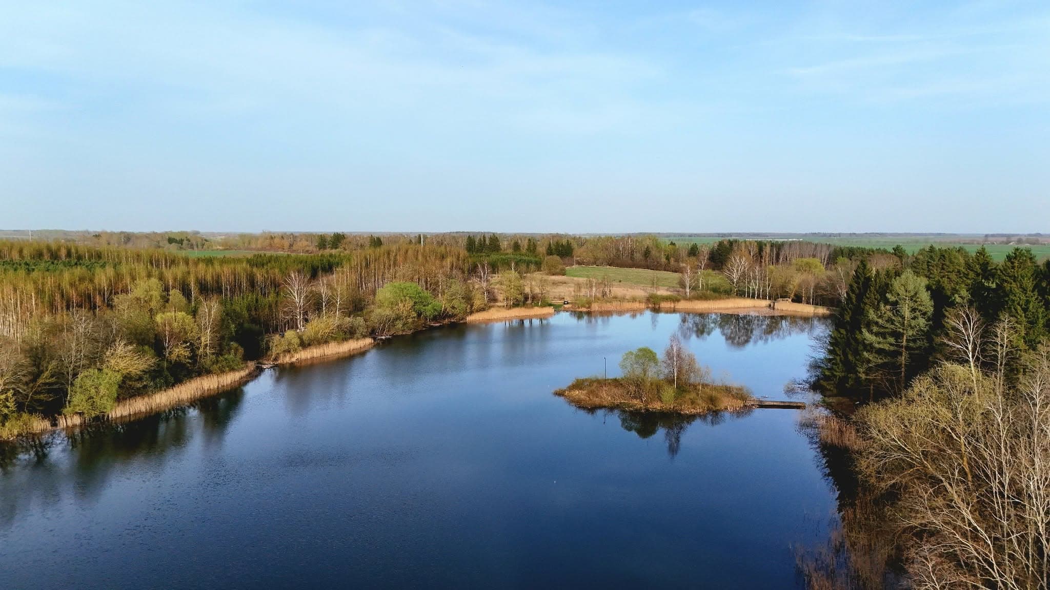 Šilų (Bridų) tvenkinys iš paukščio skrydžio